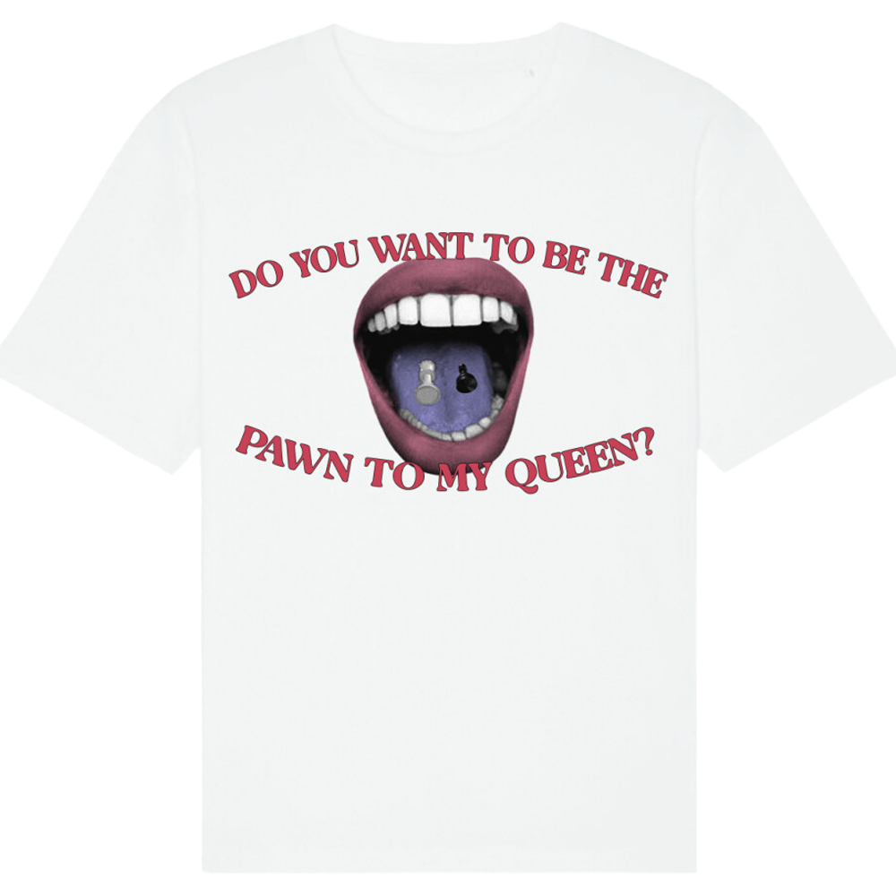 ''PAWN TO MY QUEEN'' OVERSIZED T-SHIRT